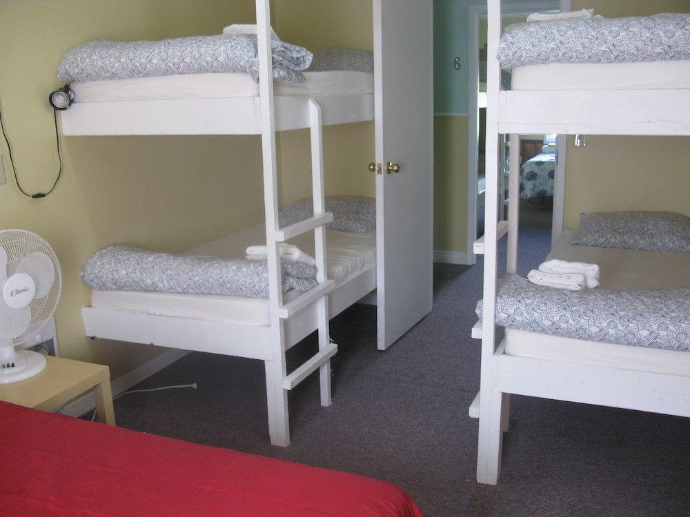 Brackley Beach Hostel Экстерьер фото