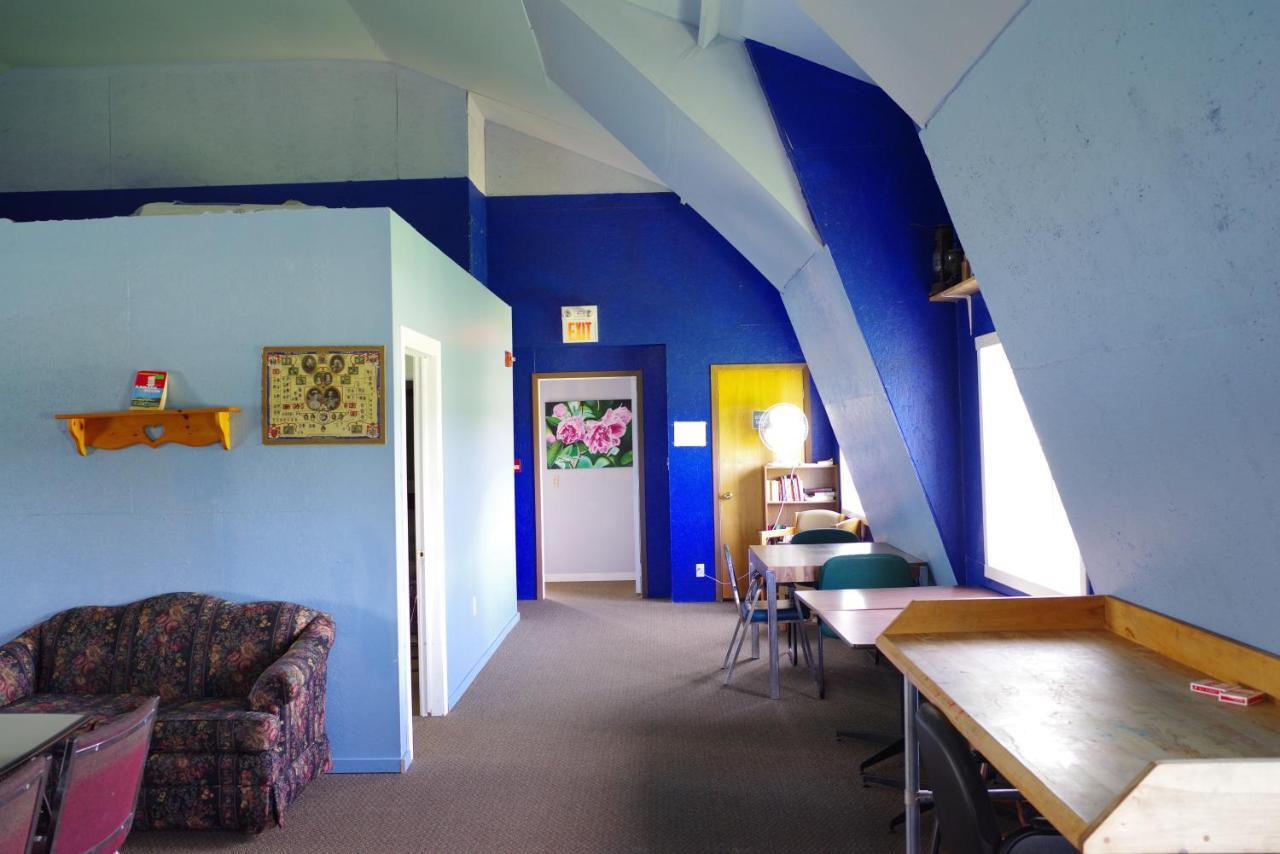 Brackley Beach Hostel Экстерьер фото